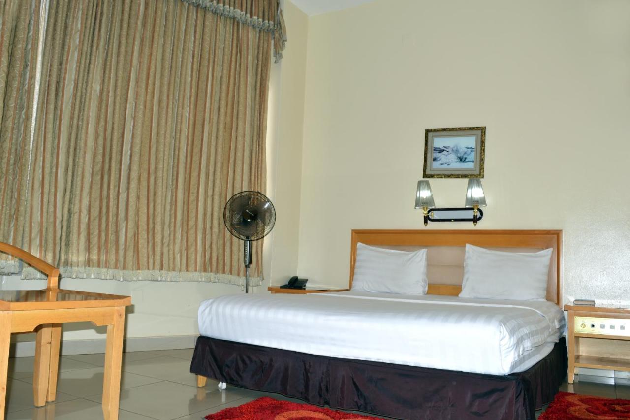 Civitas Hotel Kigali Exterior foto